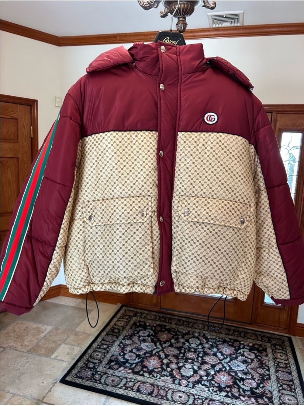 Women’s Gucci, nylon padded parachute jacket size 42/medium made in Italy